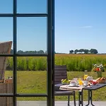Feriehus Reetdachhaeuser Am Bakenberg