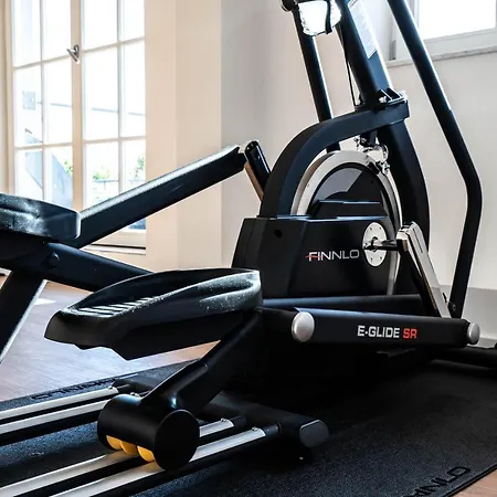 Reetdachhaeuser Am Bakenberg * Dranske