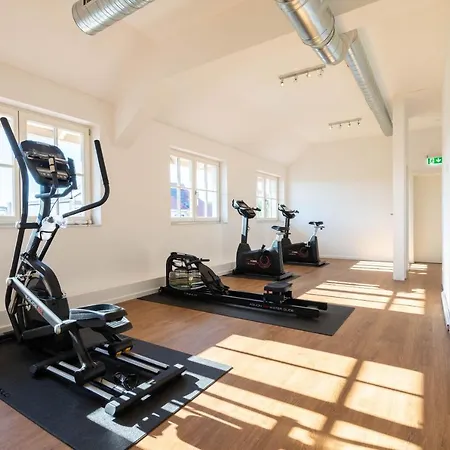 Reetdachhaeuser Am Bakenberg 別荘