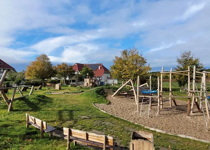 Reetdachhäuser Am Bakenberg * Dranske