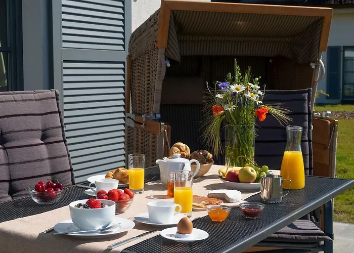 Reetdachhäuser Am Bakenberg Dranske