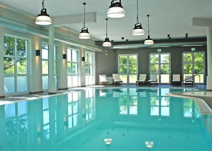 Ferienhaus Reetdachhäuser Am Bakenberg Dranske